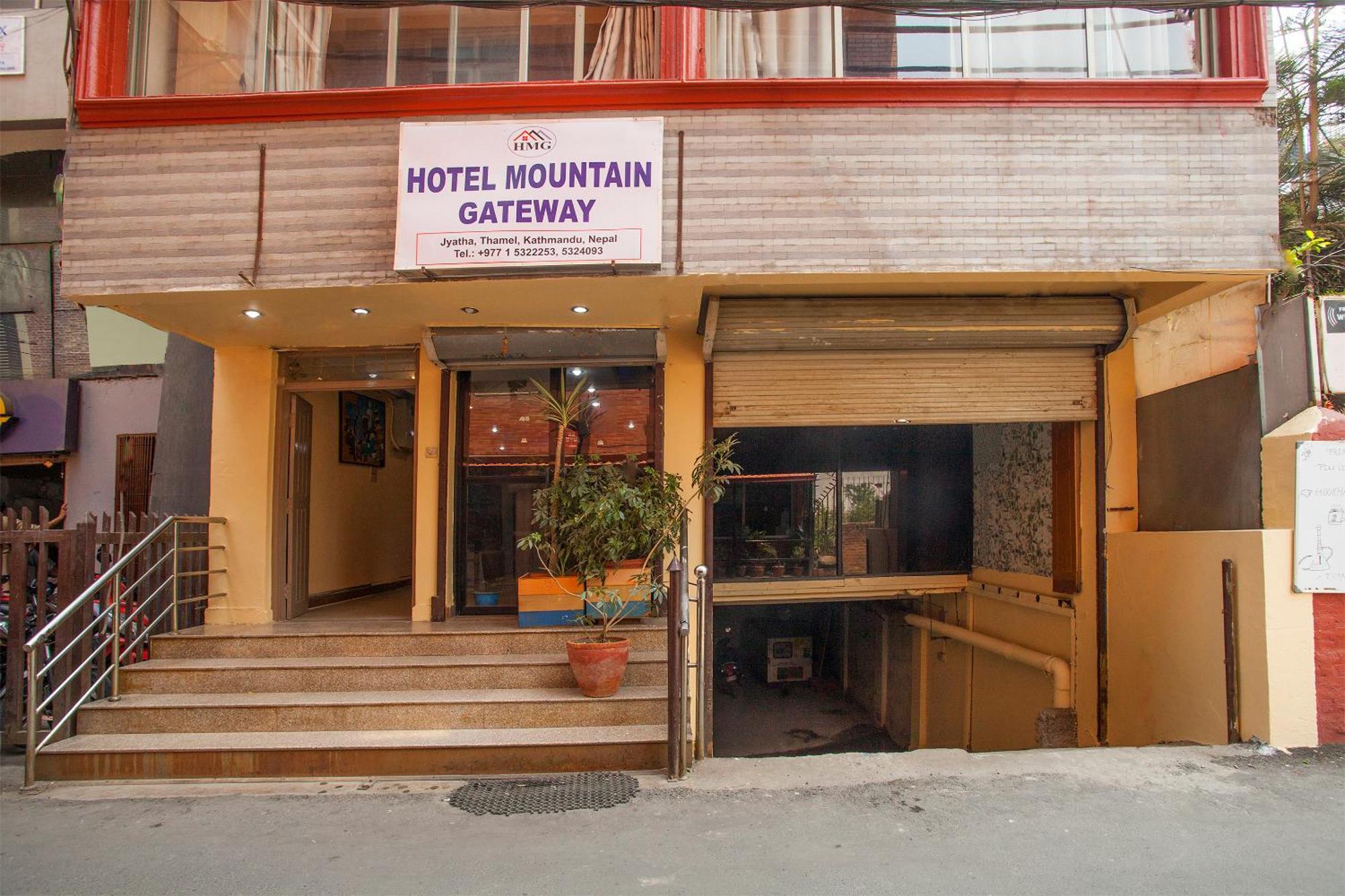 Hotel Mountain Gateway Katmandú Exterior foto