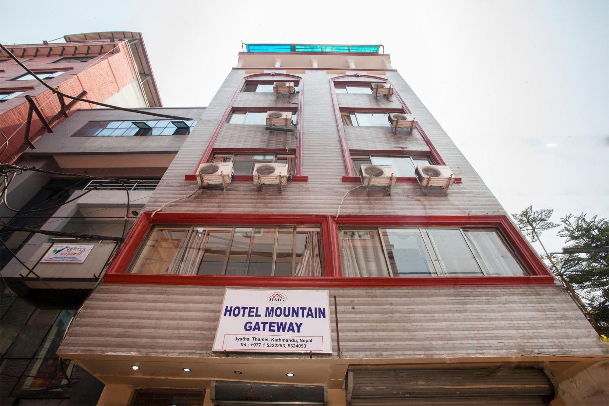 Hotel Mountain Gateway Katmandú Exterior foto